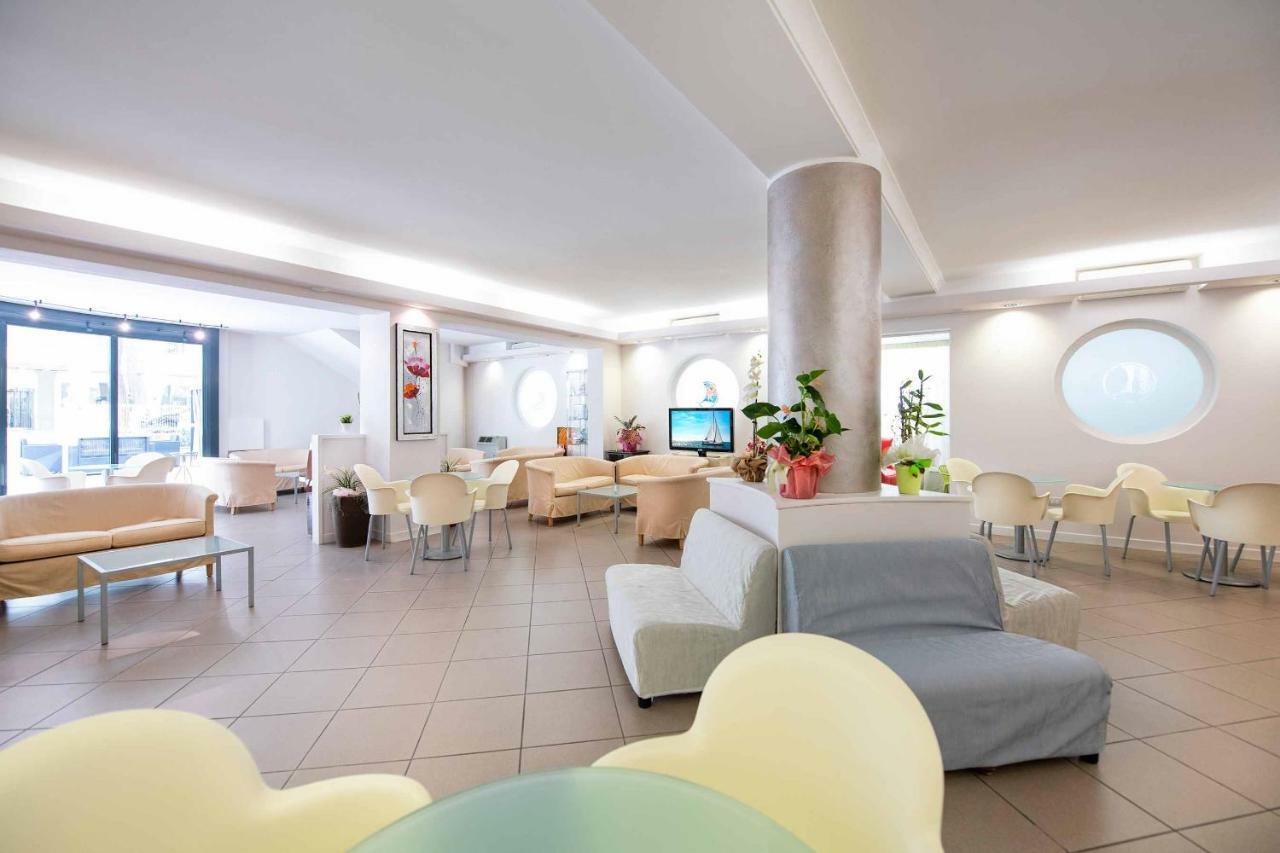 Hotel Cuba มิลาโน แมริตทิมา ภายนอก รูปภาพ